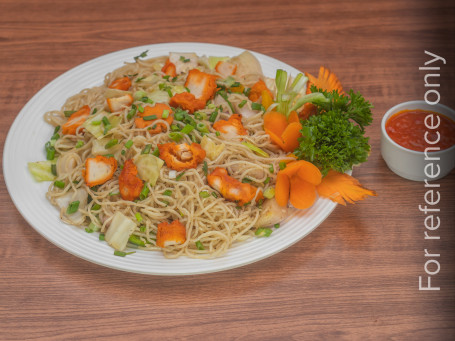 Chicken Hakka Chow Mien