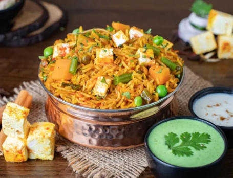 Veg Biryani With Raita And Papad