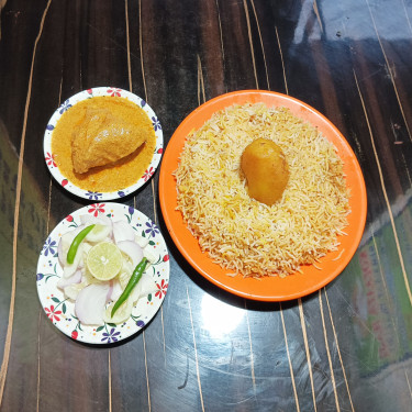 Aloo Biryani With Chicken Chap Salad