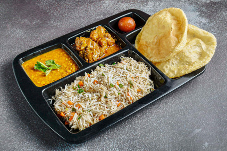 Luchi Non Veg Pulao Thali