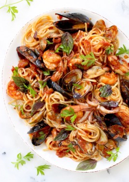 Spaghetti Al Frutti Di Mare