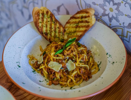 Spaghetti Meat Bolognese