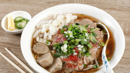 1. Pho Combo 1. Tè Bié Niú Ròu Fěn Phở Đặc Biệt