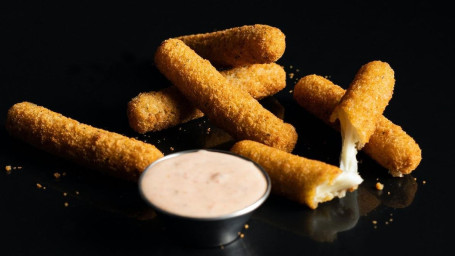 Gefrituurde Mozz-Sticks