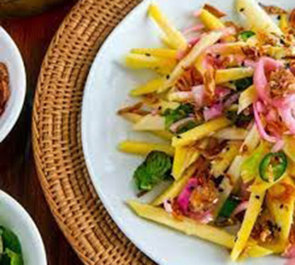 Burmese Raw Mango Salad