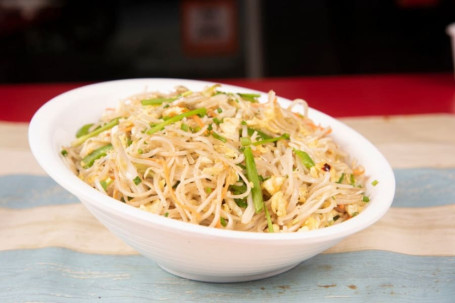 Simple Hakka Noodles