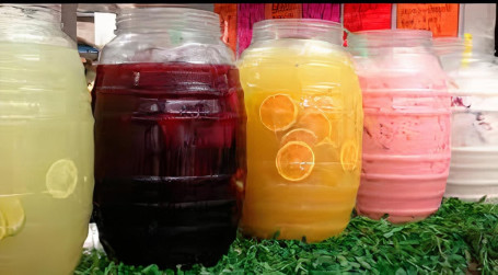 Aguas Frescas Large 32Oz