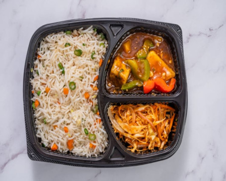 Mix Veg Fried Rice With Szechuan Paneer(2Pcs)