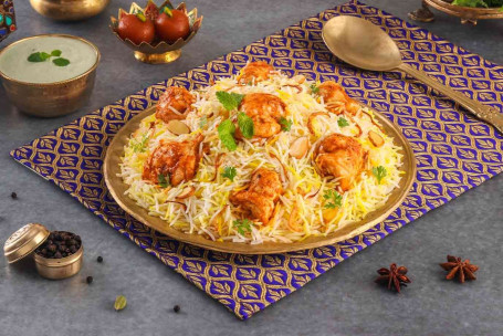 Murgh Tikka Chicken Tikka Dum Biryani, Voor 2 Personen)