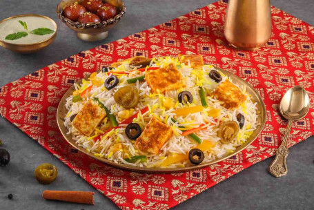 Zaitooni Paneer Dum Biryani (Veg Paneer Dum Biryani-Voor 4 Personen).