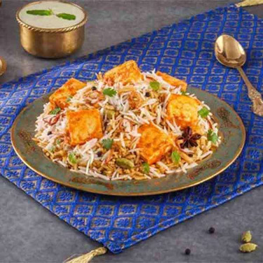 Spicy Zaikedaar Paneer (Hyderabadi Paneer Dum Biryani Serves 1)