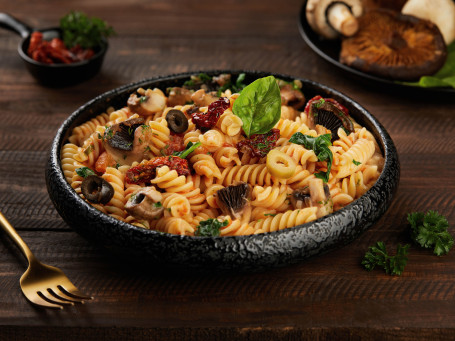 Fusilli With Spinach Mushrooms