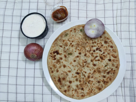 Onion Paratha (1)