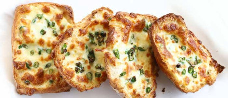 Chilli Cheese Garlic Bread 5 Pieces