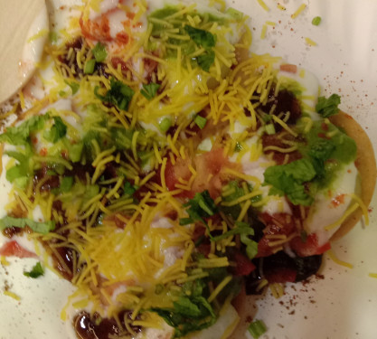 Dahi Papdi Chaat (8 Pcs)