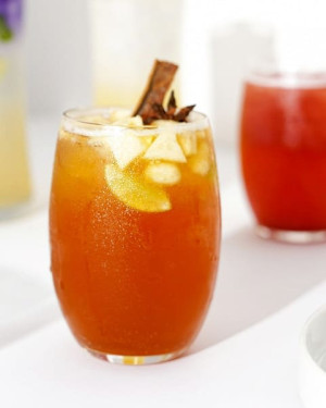 Mulled Apple Fizz