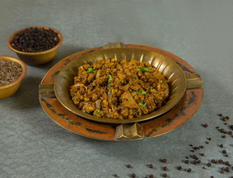 Gosht Kheema Tawa Fry