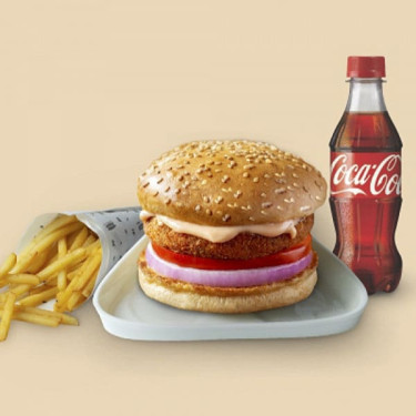 Aloo Tikki Burger Normale Friet Cola 250 Ml