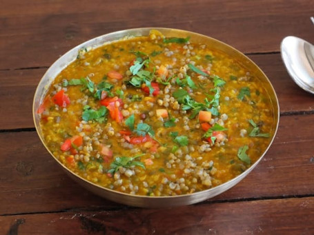 Bajra And Moong Khichdi [Serves 1]