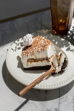 Tiramisu Cheese Cake Slice