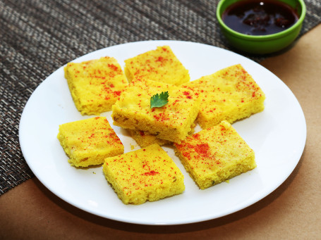 Steamed Dhokla (9 Pcs)