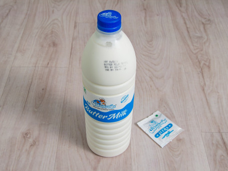 Butter Milk Bottle (900 Ml)