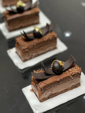 Dark Chocolate Meter Cake Pastry