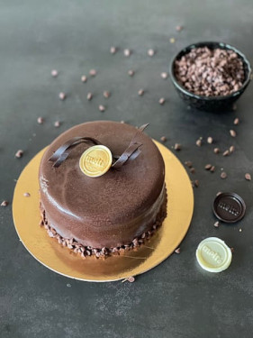 Chocolate Chunks Gelato Cake 500 Gm