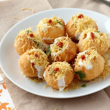 Dahi Bataka Poori