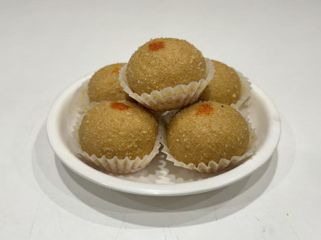 Plain Besan Laddu