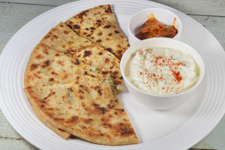 Stuff Mixveg Tawa Paratha With Curd Pickle (Jain /Reguler