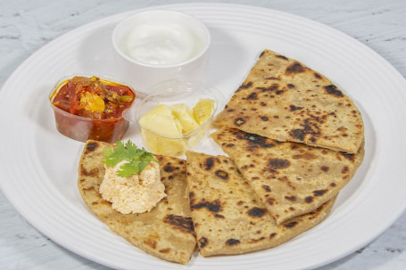 Stuff Paneer Tawa Paratha With Curd Pickle (Jain /Reguler