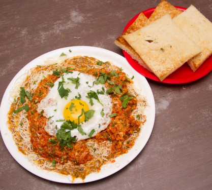 Masala Half Fry [2 Eggs] With 1 Pav