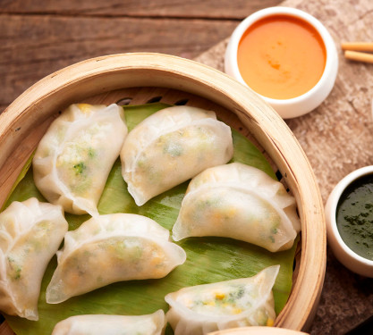 Cheesy Chicken Fried Momos (5 Pcs)