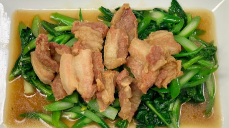 Stir Fried Chinese Broccoli With Roast Pork Belly (Pud Puk Ka-Nah Sai Muu Krob)