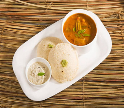 Steam Idli With Sambar Chutney