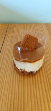 Louts Biscoff Cheesecake Pastrie