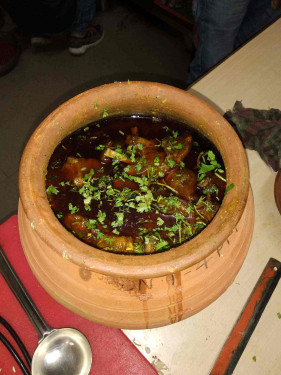 Matka Mutton (Medium Spicy)