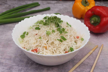 Veg.fried Rice (500 Gms)