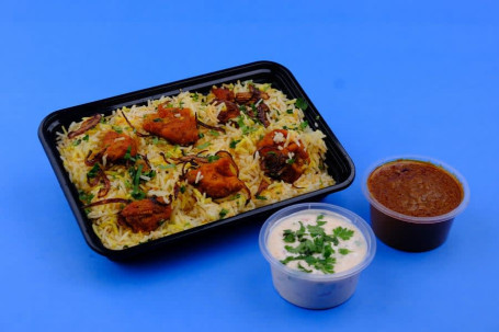 Sahdab Chicken Hyderabadi Dum Biryani [Raita 2 Free Gulab Jamun]