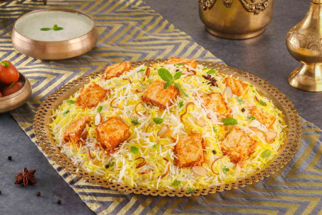 Zaikedaar Paneer Paneer Biryani Voor 4 Personen]