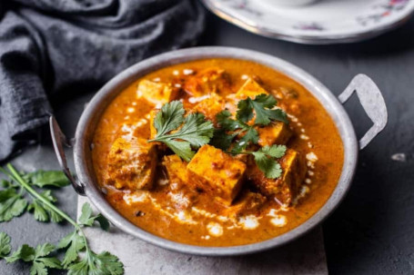 Paneer Tikka Butter Masala Combo Serves 1 (300 Ml)