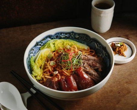 Jiū Nóng Hóng Shāo Niú Ròu Gān Bàn Miàn Braised Beef Dry Noodle