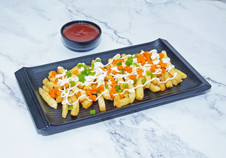 Yanu's Veg Loaded Fries