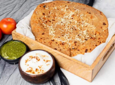 Tamatar Kaas Paneer Pyaaz Paratha