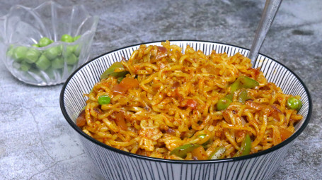 Dubbele Masala Maggi [300Ml Verpakking]