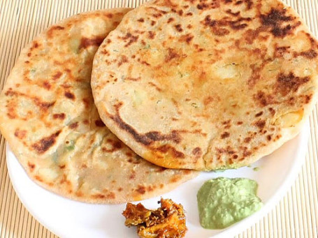 Alu Pyaj Parantha