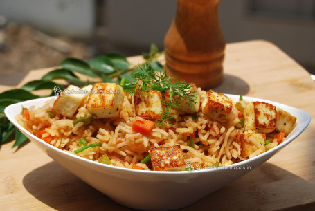 Paneer Fried Rice [450Ml Pack]