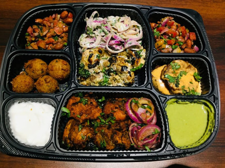 Chicken Tikka Chakna Box