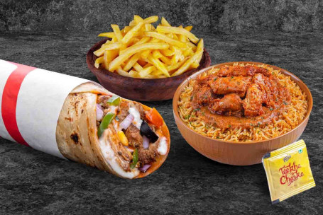 (Voor 2 Personen) Chicken Pizza Wrap Chicken Rice Bowl Fries Meal